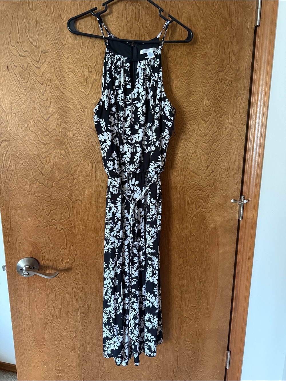 London Times Black and White Floral Romper